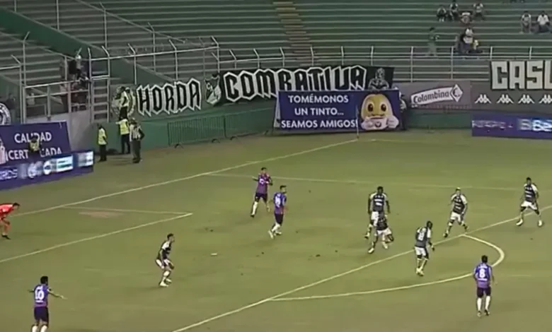 Gol de Iturbe, ex-Grêmio, pelo Cerro Porteño