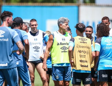 Equipe do Grêmio em treino