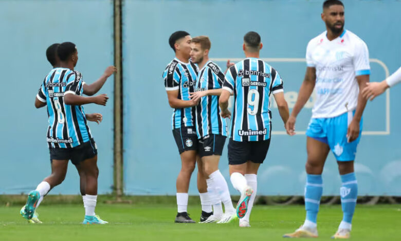 Jogadores do Grêmio em comemoração