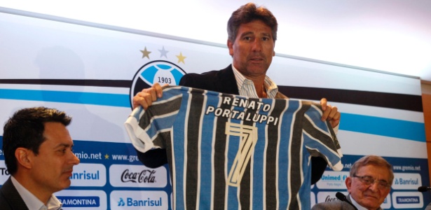 Renato Gaúcho com a camisa 7 do Grêmio
